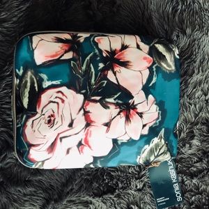 Floral Beauty Organizer